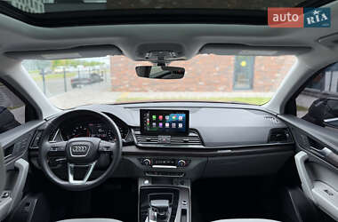 Внедорожник / Кроссовер Audi Q5 2022 в 