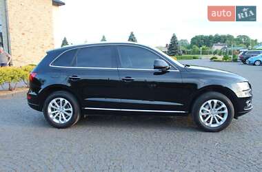 Внедорожник / Кроссовер Audi Q5 2016 в 