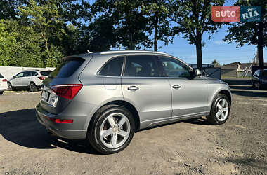 Внедорожник / Кроссовер Audi Q5 2011 в 