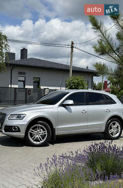 Внедорожник / Кроссовер Audi Q5 2012 в 
