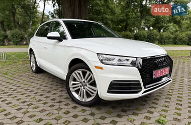 Позашляховик / Кросовер Audi Q5 2018 в Києві
