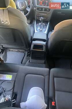 Внедорожник / Кроссовер Audi Q5 2011 в 
