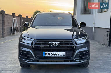 Внедорожник / Кроссовер Audi Q5 2020 в 