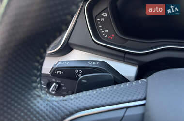Внедорожник / Кроссовер Audi Q5 2020 в 