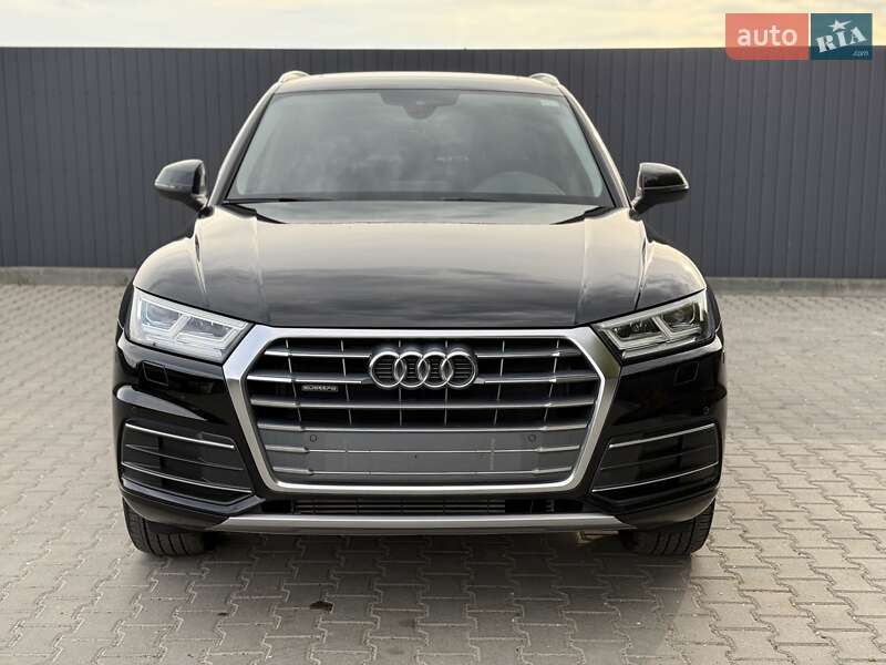 Внедорожник / Кроссовер Audi Q5 2020 в Тернополе