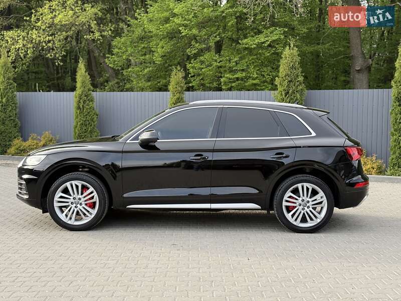Внедорожник / Кроссовер Audi Q5 2020 в Тернополе