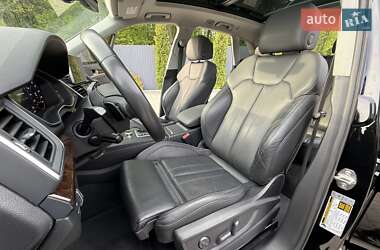 Внедорожник / Кроссовер Audi Q5 2020 в 