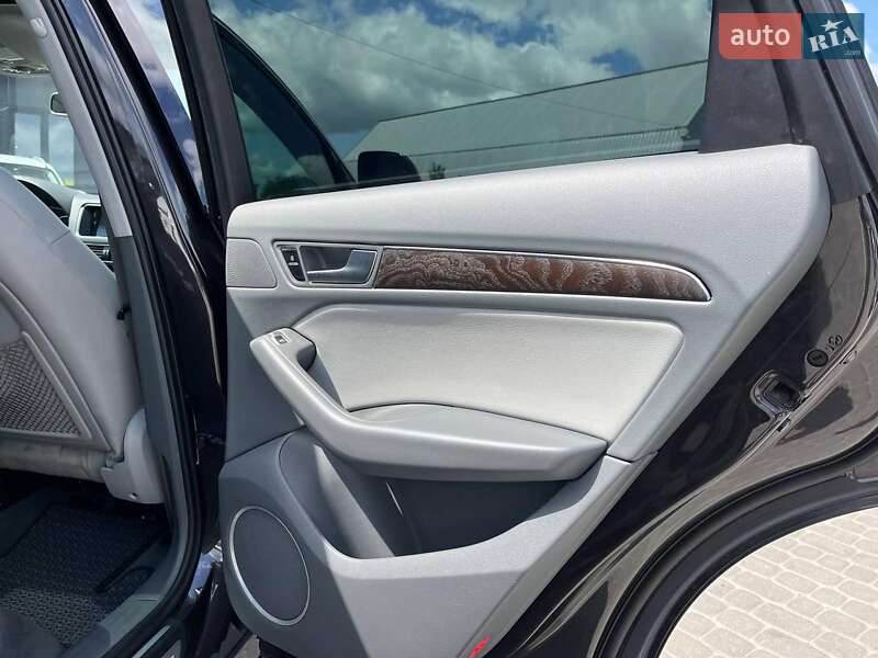 Позашляховик / Кросовер Audi Q5 2014 в Львові