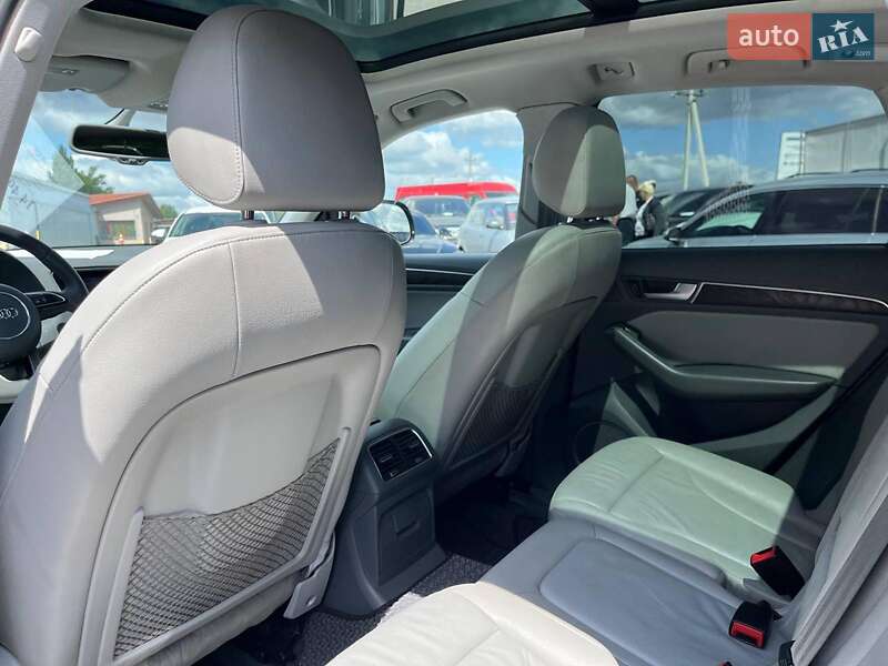 Позашляховик / Кросовер Audi Q5 2014 в Львові