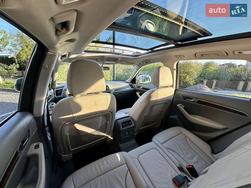 Внедорожник / Кроссовер Audi Q5 2010 в Виннице