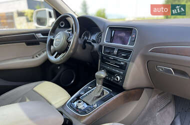 Внедорожник / Кроссовер Audi Q5 2015 в 