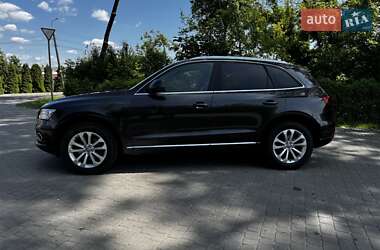 Внедорожник / Кроссовер Audi Q5 2013 в 