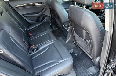 Внедорожник / Кроссовер Audi Q5 2015 в 