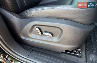 Внедорожник / Кроссовер Audi Q5 2015 в 