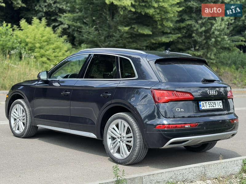 Внедорожник / Кроссовер Audi Q5 2018 в Бурштыне