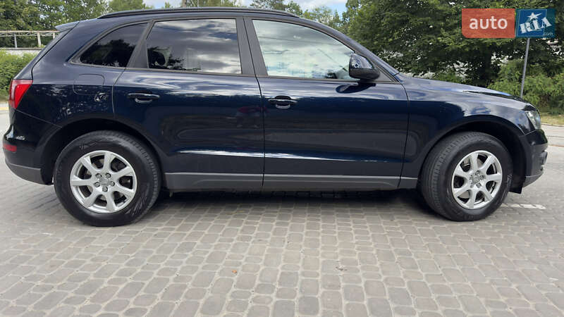 Внедорожник / Кроссовер Audi Q5 2009 в Львове