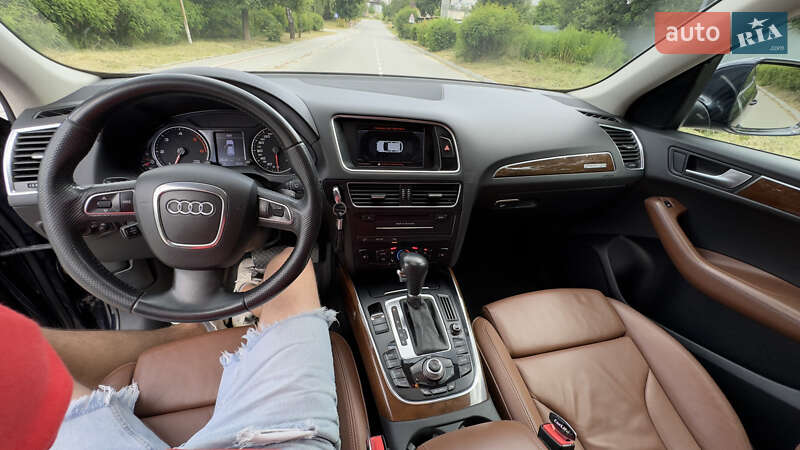 Внедорожник / Кроссовер Audi Q5 2009 в Львове