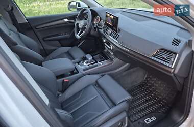 Позашляховик / Кросовер Audi Q5 2024 в 