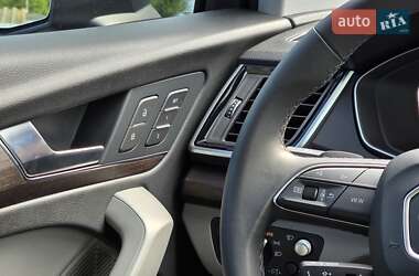 Внедорожник / Кроссовер Audi Q5 2023 в 