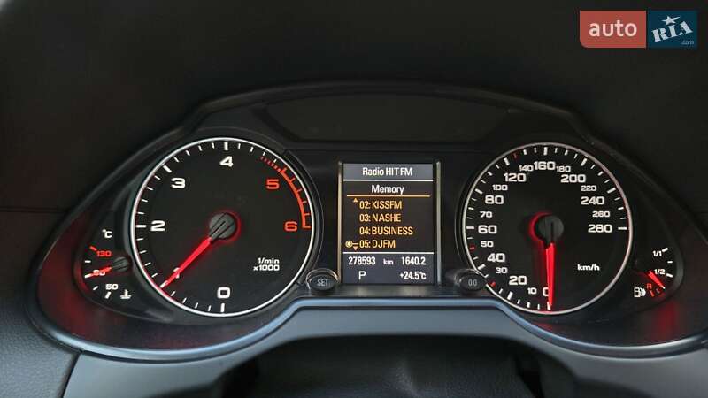 Внедорожник / Кроссовер Audi Q5 2011 в Киеве