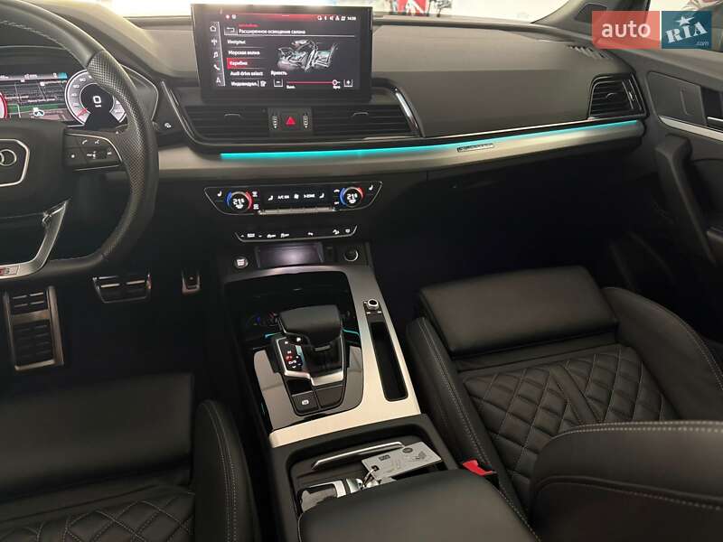 Внедорожник / Кроссовер Audi Q5 2022 в Черкассах