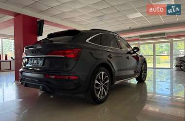 Внедорожник / Кроссовер Audi Q5 2022 в 