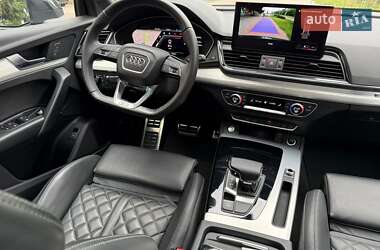 Внедорожник / Кроссовер Audi Q5 2022 в 