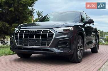 Внедорожник / Кроссовер Audi Q5 2022 в 