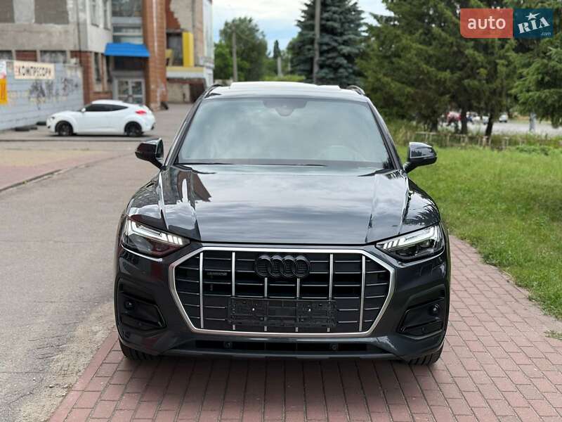 Внедорожник / Кроссовер Audi Q5 2022 в Черкассах