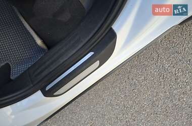 Внедорожник / Кроссовер Audi Q5 2011 в 