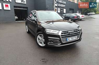 Внедорожник / Кроссовер Audi Q5 2018 в Луцке