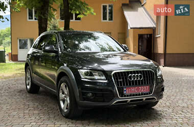 Внедорожник / Кроссовер Audi Q5 2012 в 
