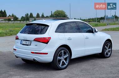 Внедорожник / Кроссовер Audi Q5 2015 в 