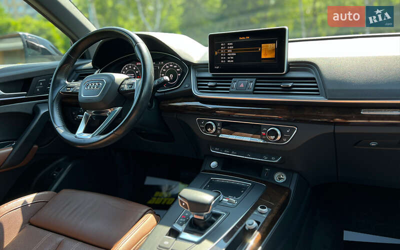 Внедорожник / Кроссовер Audi Q5 2018 в Львове