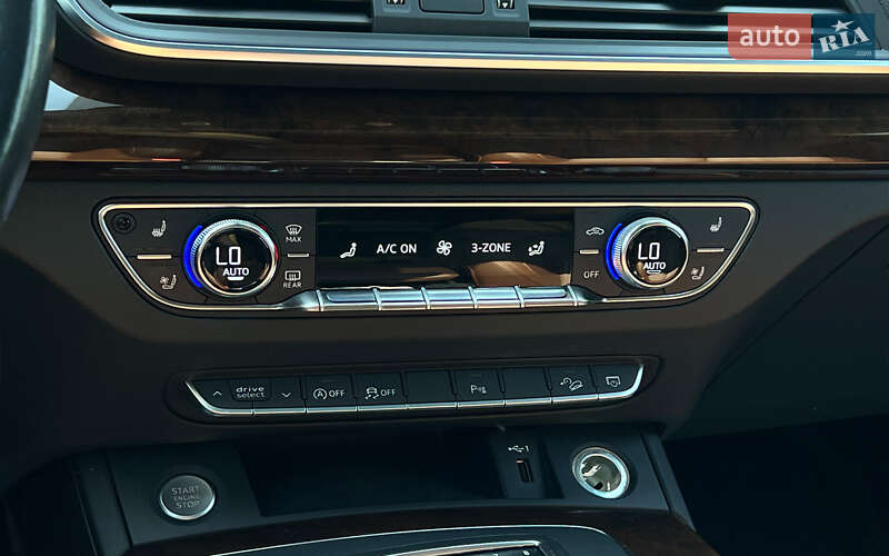 Внедорожник / Кроссовер Audi Q5 2018 в Львове