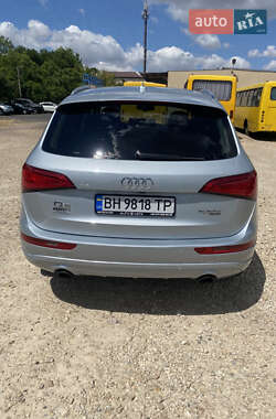 Внедорожник / Кроссовер Audi Q5 2012 в 