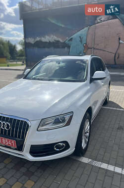 Позашляховик / Кросовер Audi Q5 2013 в 
