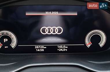 Внедорожник / Кроссовер Audi Q5 2022 в 