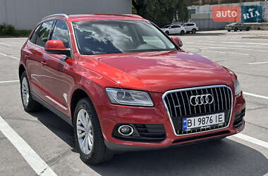 Внедорожник / Кроссовер Audi Q5 2014 в Решетиловке