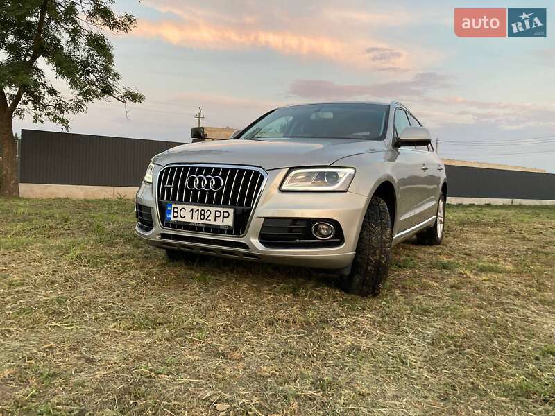 Внедорожник / Кроссовер Audi Q5 2012 в Львове
