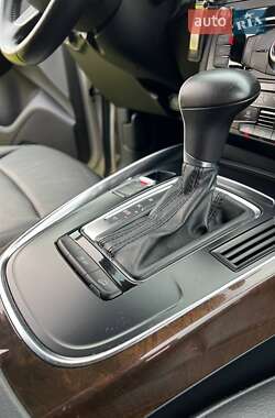 Внедорожник / Кроссовер Audi Q5 2012 в 