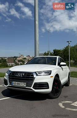 Позашляховик / Кросовер Audi Q5 2017 в Вінниці