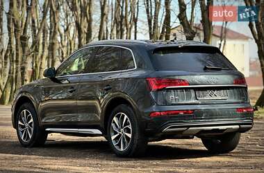 Позашляховик / Кросовер Audi Q5 2021 в Івано-Франківську