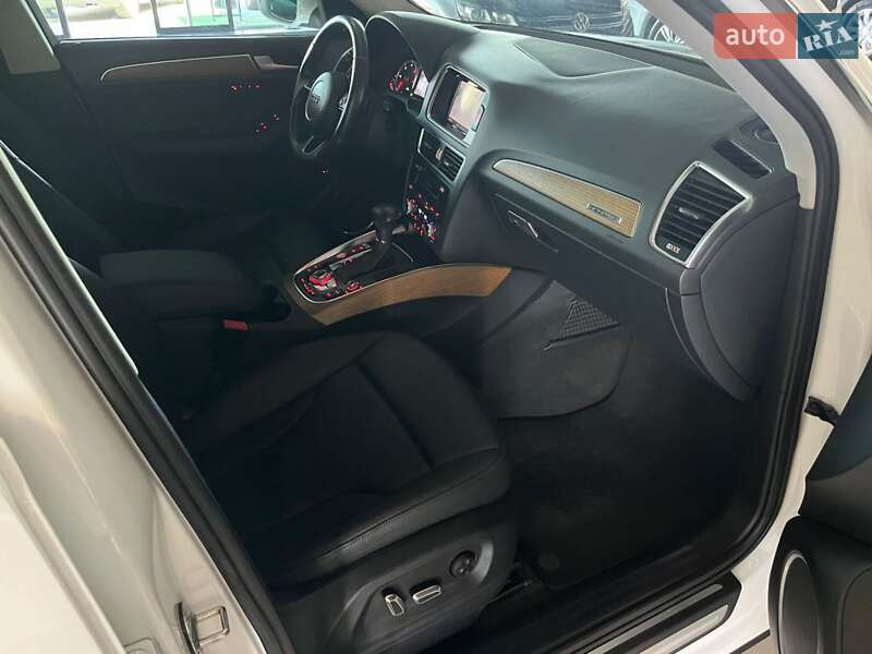 Позашляховик / Кросовер Audi Q5 2014 в Одесі