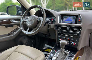 Внедорожник / Кроссовер Audi Q5 2015 в 