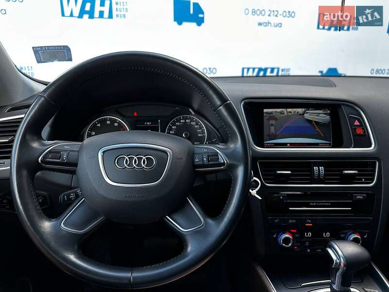 Внедорожник / Кроссовер Audi Q5 2015 в Луцке