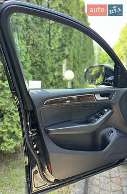 Внедорожник / Кроссовер Audi Q5 2015 в 