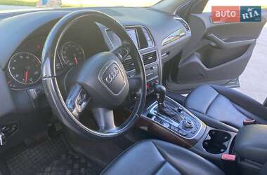 Внедорожник / Кроссовер Audi Q5 2011 в 