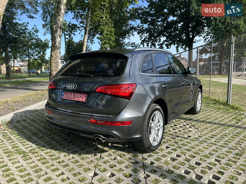 Позашляховик / Кросовер Audi Q5 2016 в Мукачевому