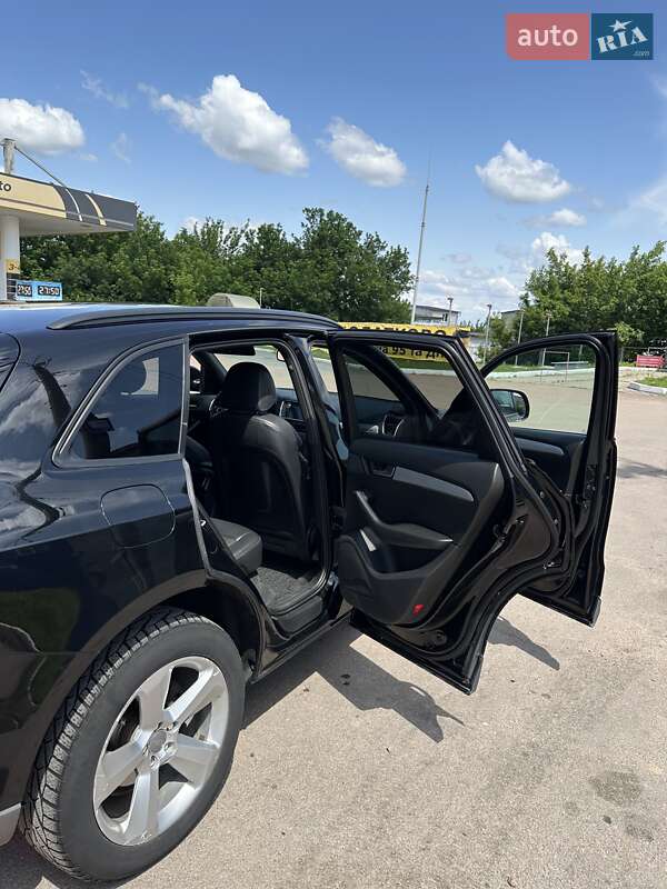 Внедорожник / Кроссовер Audi Q5 2012 в Житомире